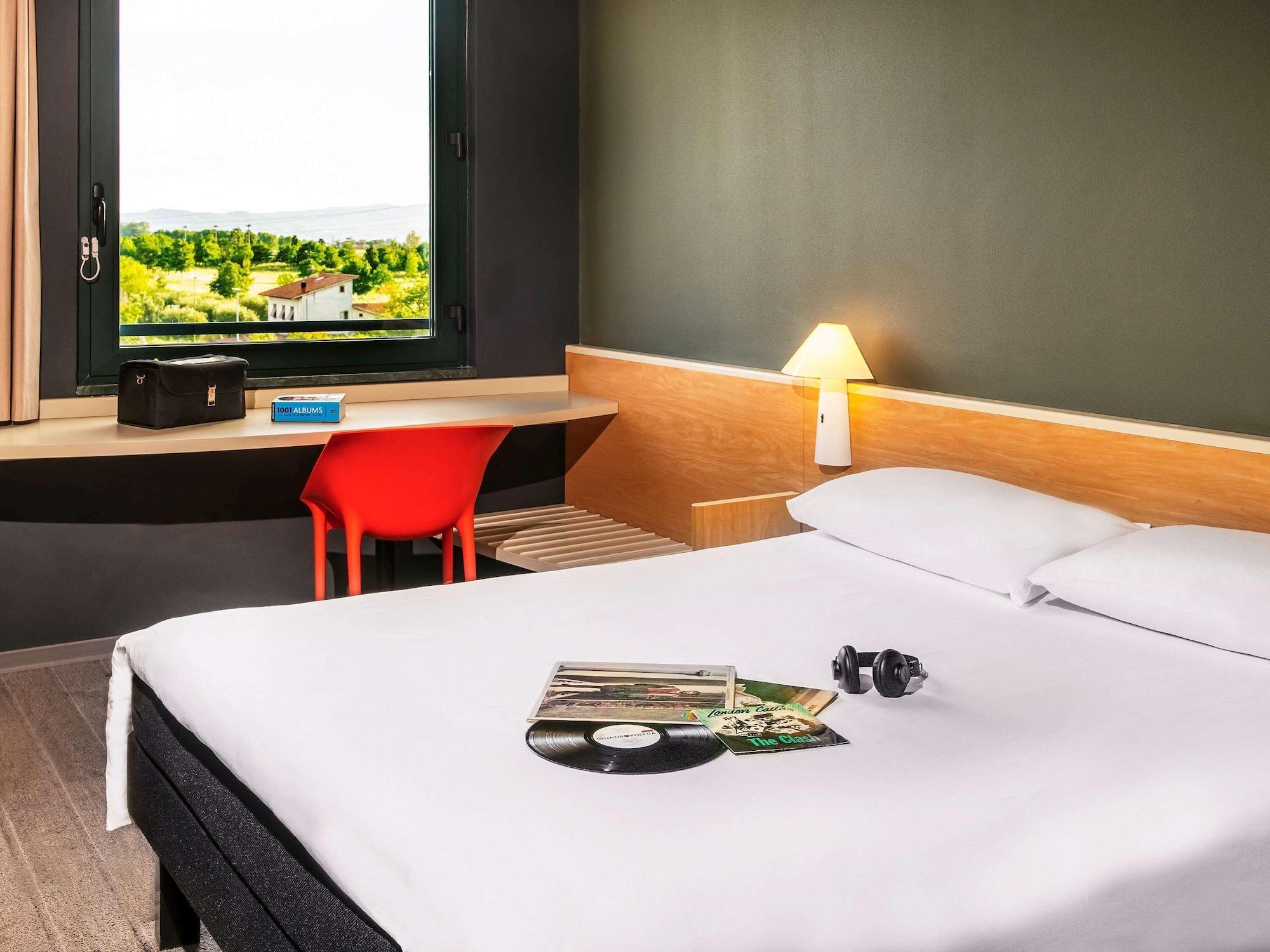 Hotel Ibis Firenze Prato Est Campi Bisenzio Ngoại thất bức ảnh