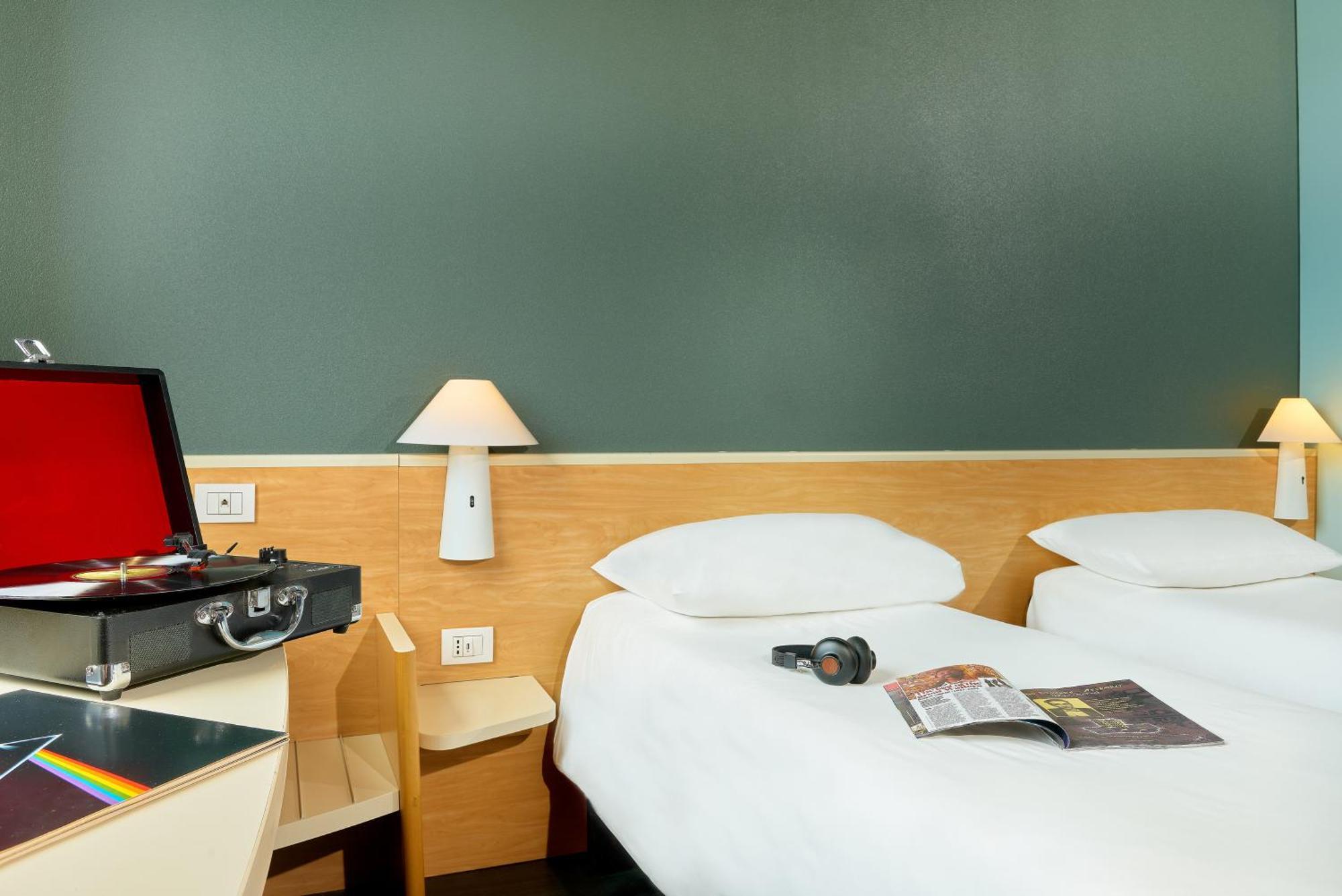 Hotel Ibis Firenze Prato Est Campi Bisenzio Ngoại thất bức ảnh