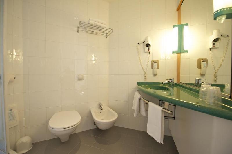 Hotel Ibis Firenze Prato Est Campi Bisenzio Ngoại thất bức ảnh